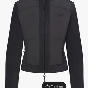 SKIMS Black fleece outdoor jacket